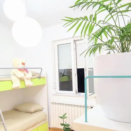 Luna Serene Garden - Jacuzzi Apartment *