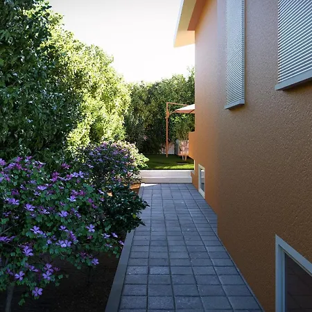 Luna Serene Garden - Jacuzzi Zadar