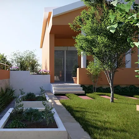 Luna Serene Garden - Jacuzzi & Gym Апартаменты *