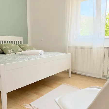 Luna Serene Garden - Jacuzzi Appartamento