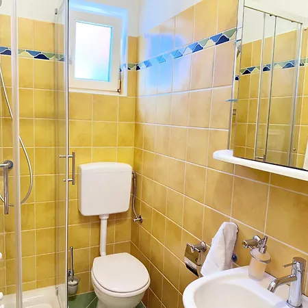 Appartement Luna Serene Garden - Jacuzzi & Gym Zadar