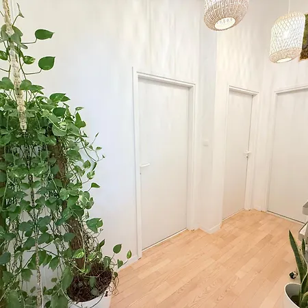 Luna Serene Garden - Jacuzzi & Gym Apartamento *