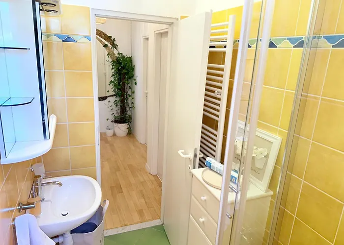 شقة Luna Mediteran Garden Home - Jacuzzi & Gym زادار